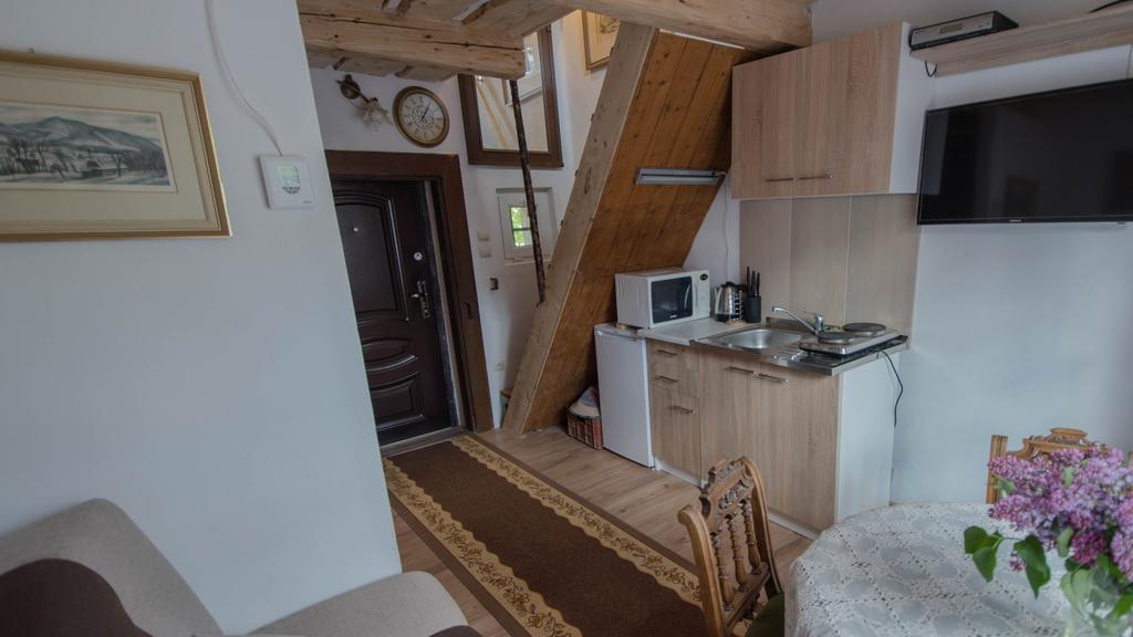 Hotel Zemianska Kuria Vachtar Kralova Lehota Exterior foto